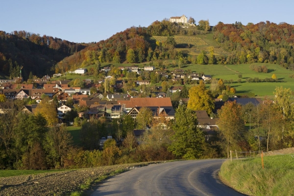 Wanderung über Schloss Sonnenberg